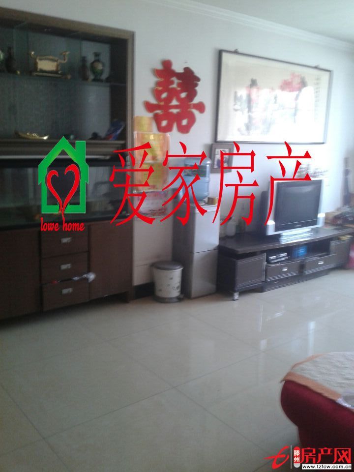 誠信花園精裝修，產(chǎn)證滿五，地理位置優(yōu)越