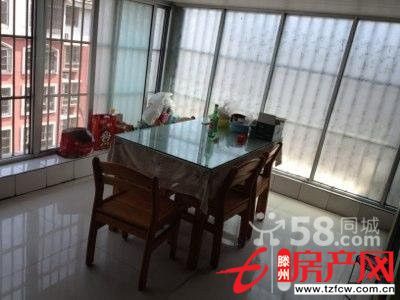 香格里拉，精裝修，二室二廳一衛