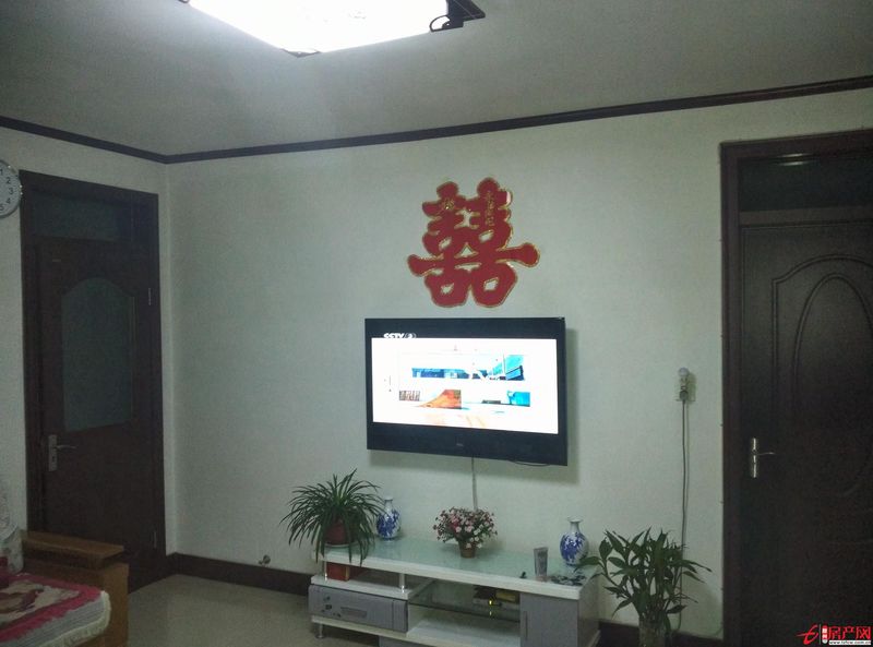 春秋閣學區房一樓，緊鄰實小