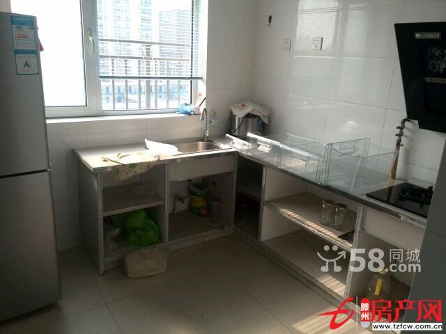 翠湖天地，一室一廳，裝修，供暖，很漂亮大氣的房子