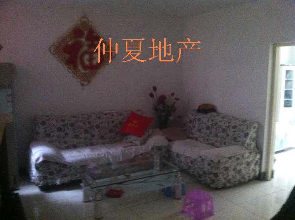 新新新新貴和花園干凈溫馨三居室滿五年可貸款