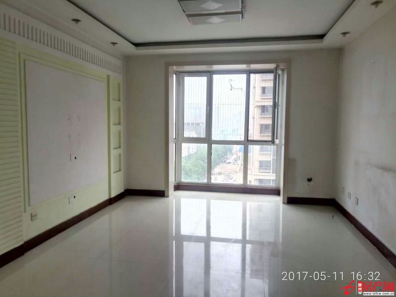 新興南區續建北關小學，老一中，學區房，全明戶型。