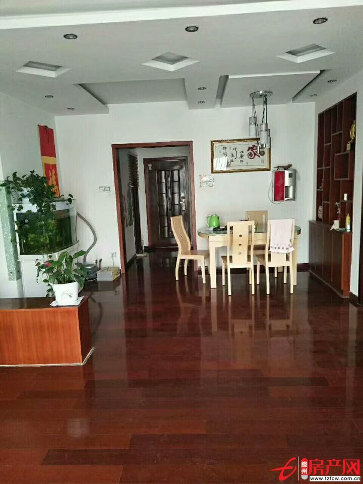 紫竹怡園，精裝，四室，證滿五年，可以貸款，正規學區