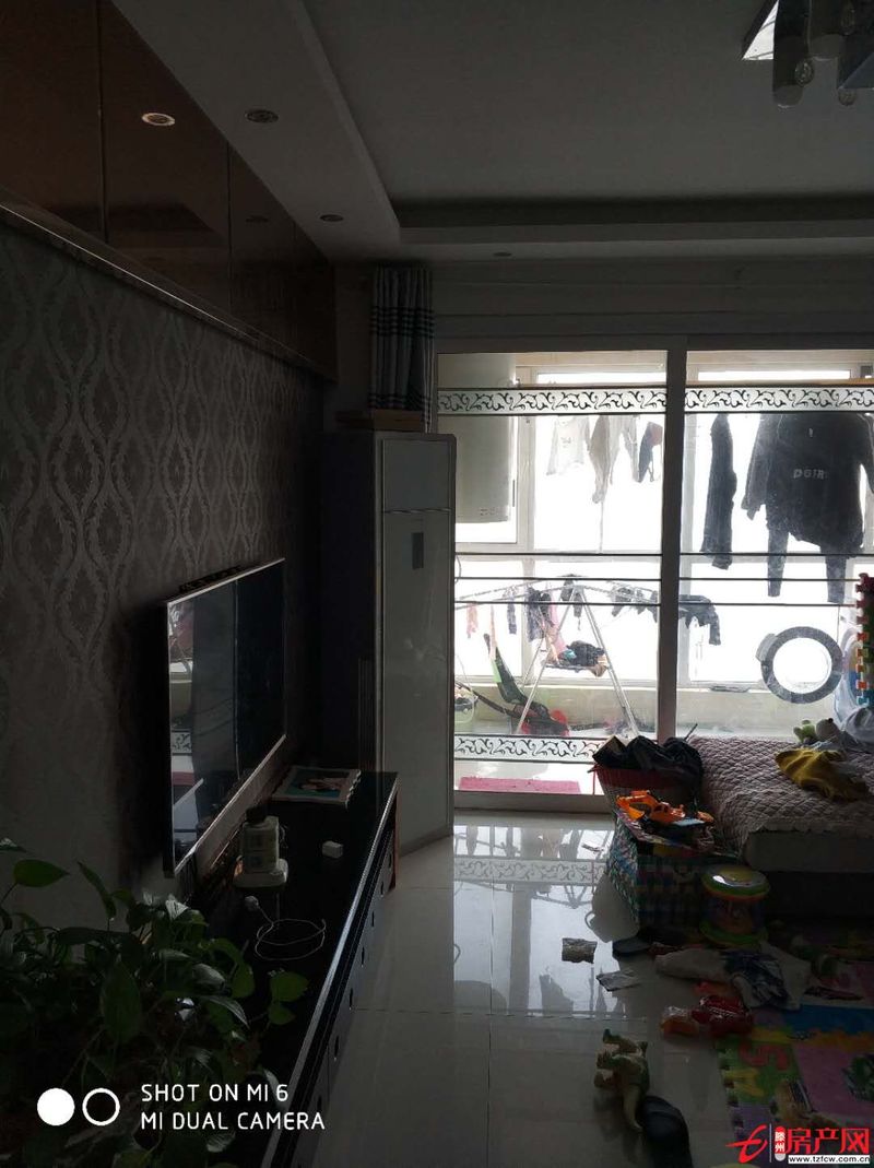 嘉譽(yù)佳苑沒(méi)證兩室向陽(yáng)精裝修