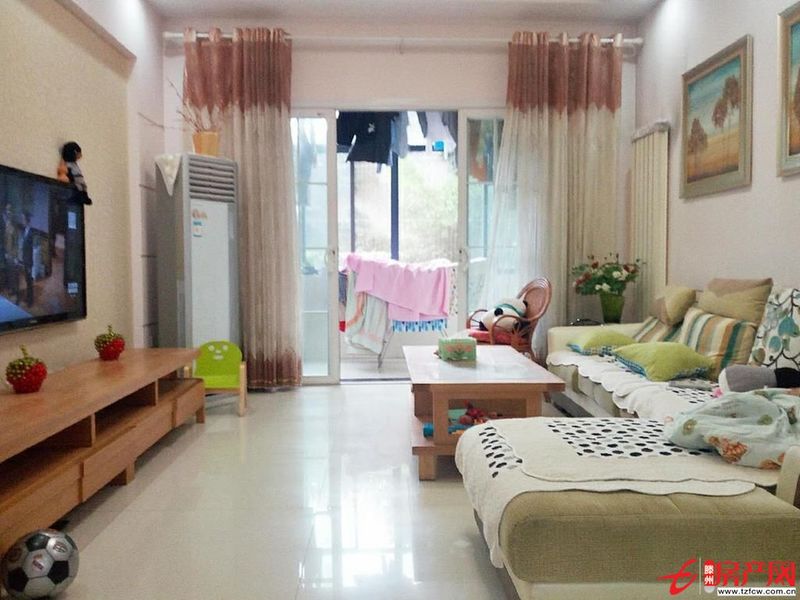 濱江國際，3室2廳，162平，雙陽臺，滿五，可貸