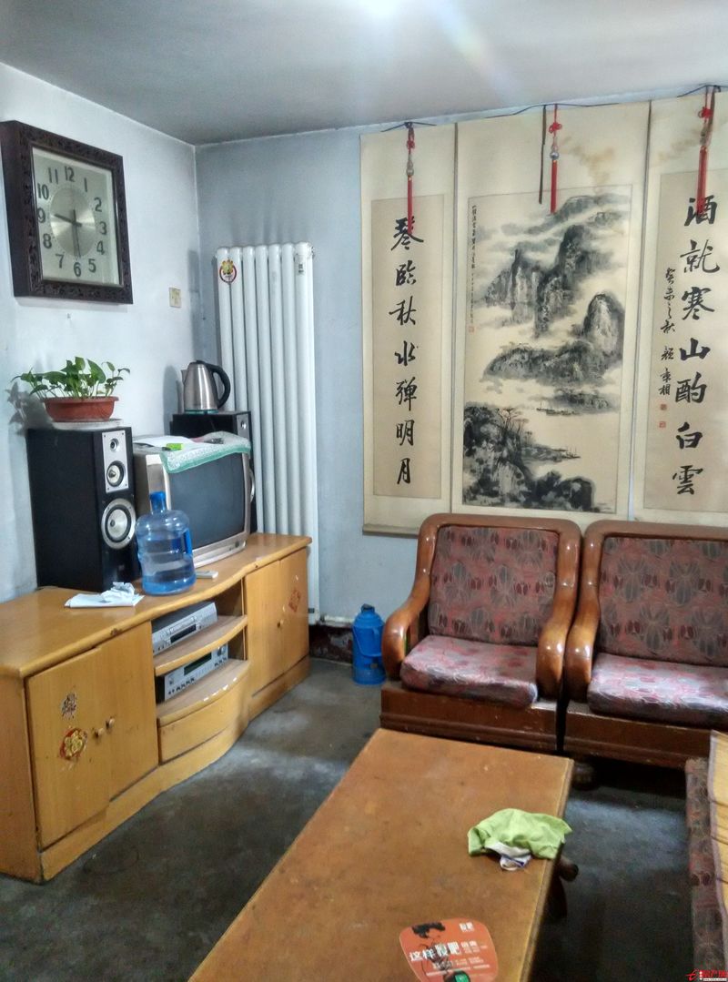 學區(qū)房，老一中西，水電暖全，拎包即住，最佳樓層，南北通透