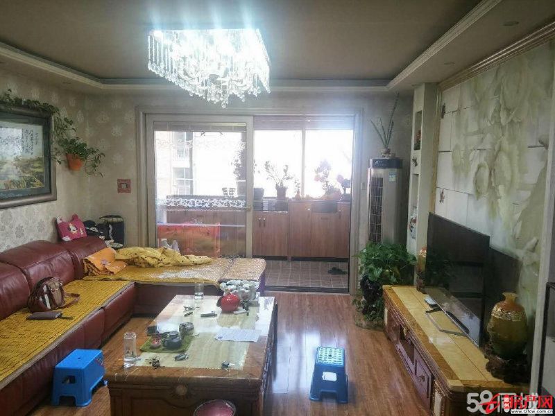 遠航國際 豪裝三室 南北通透 前后雙陽臺 證滿三年