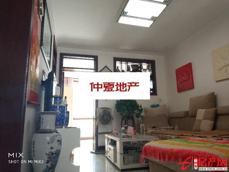 學(xué)院路北辛東北安居3室出售精裝修可貸款不要錯過。