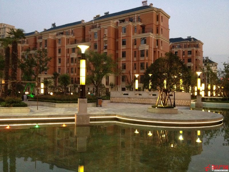 翠湖天地，精裝修全套家電家具，找人品好和愛護房子的租戶。