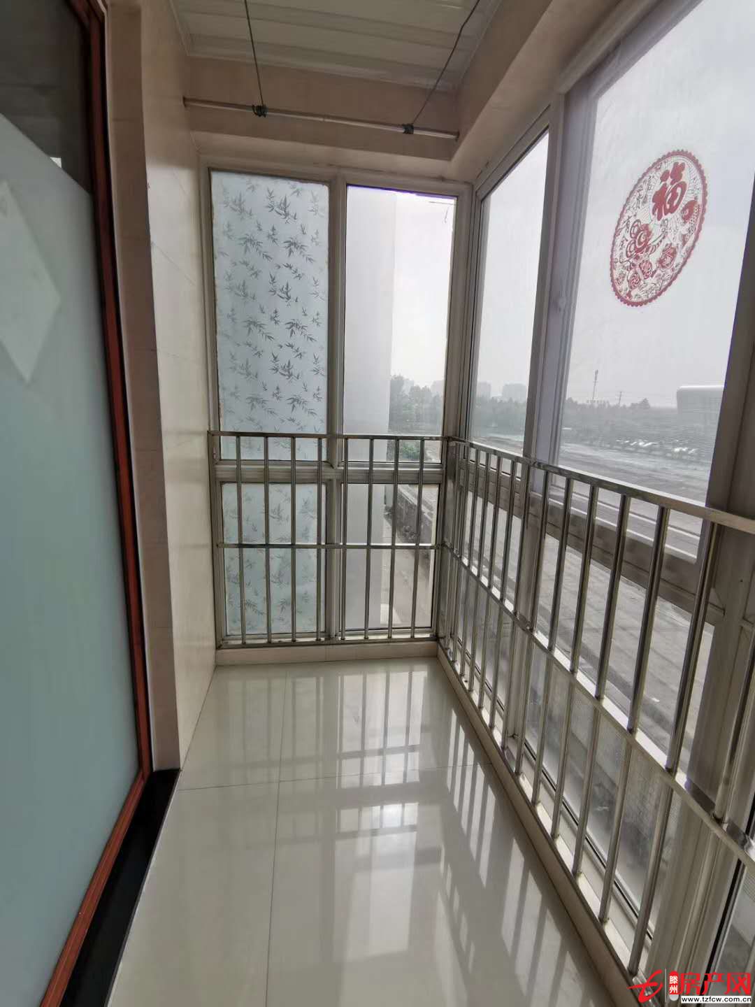和諧康城好樓層，精裝，證滿兩年，可以貸款
