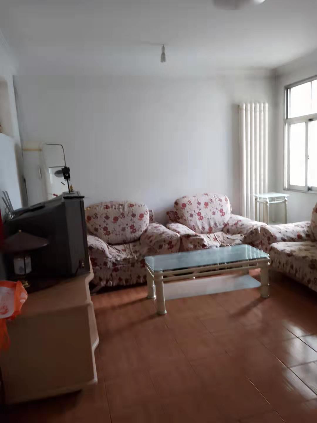 精裝修！3室1廳1衛76m2，溫馨舒適有鑰匙，好房急租。