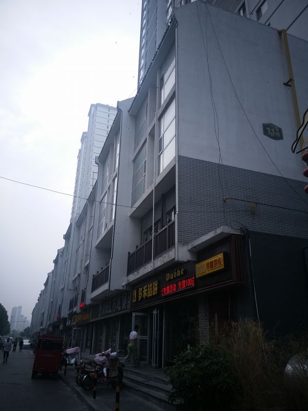 精裝修1室0廳1衛40m210000元/月